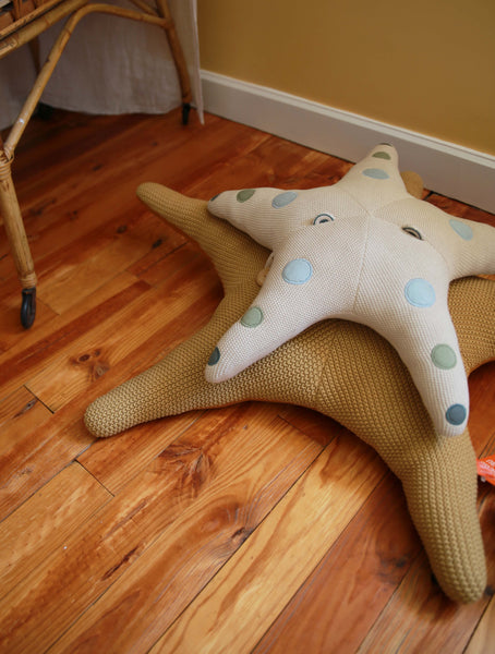 Large Starfish Cushion - Natural